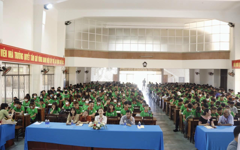 Tuyển Sinh Cao Đẳng Công Nghệ Thông Tin 4 Tuyển Sinh Cao Đẳng Công Nghệ Thông Tin